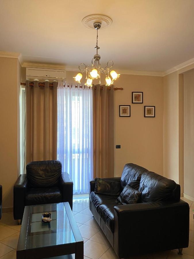 Cloud8 Apt With Castle View, 7Km From The Beach Lezhë Exteriör bild