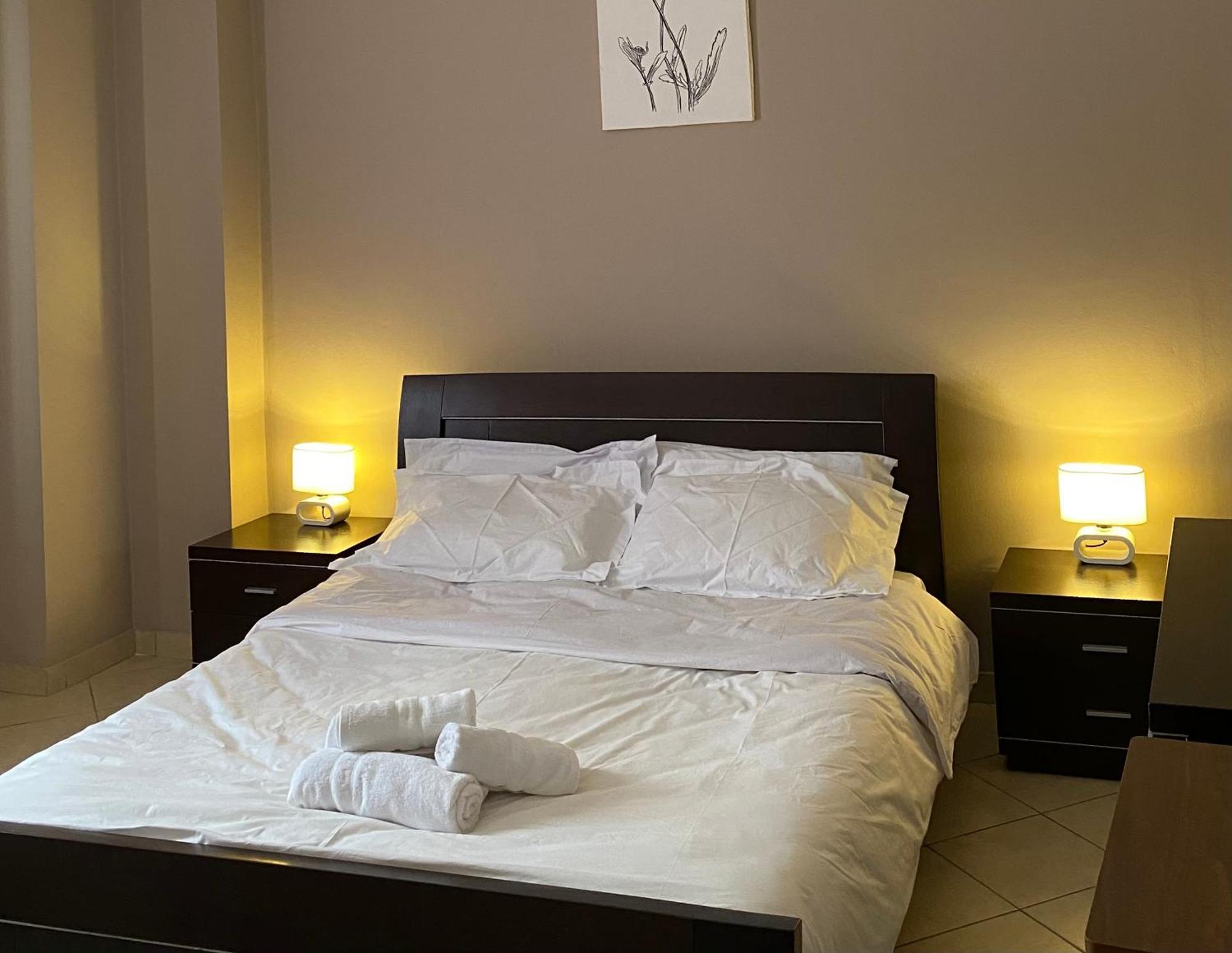 Cloud8 Apt With Castle View, 7Km From The Beach Lezhë Exteriör bild